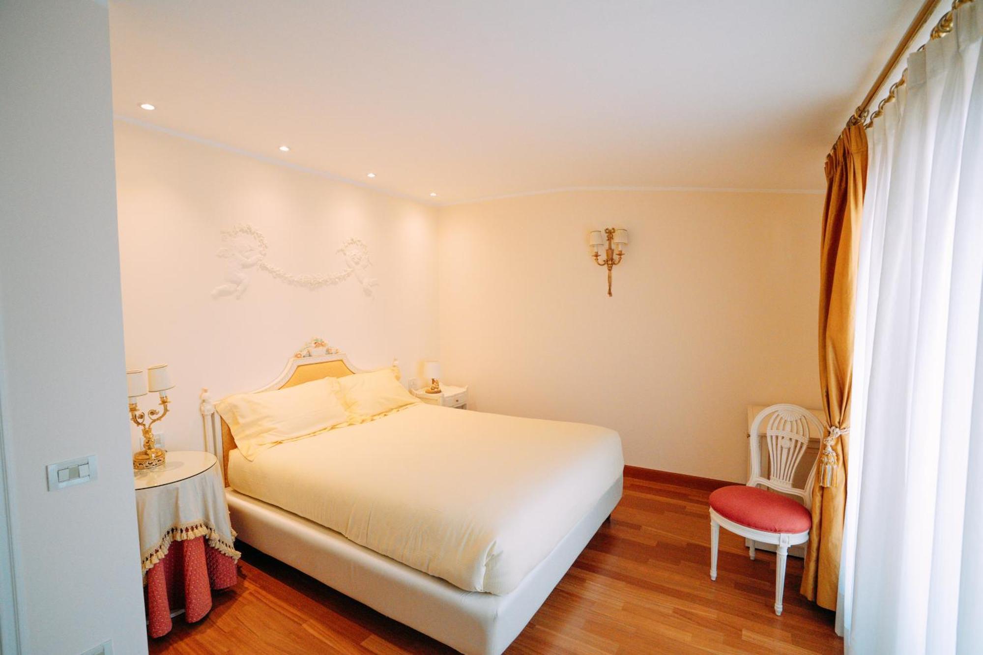 Suite Romantic Vista Lago Стреза Экстерьер фото
