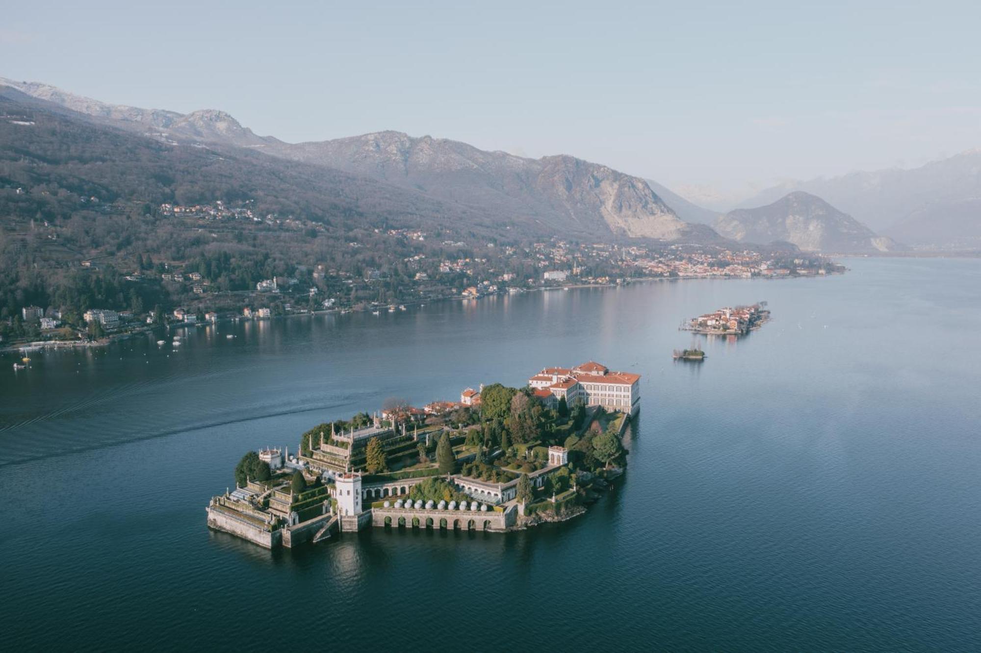 Suite Romantic Vista Lago Стреза Экстерьер фото