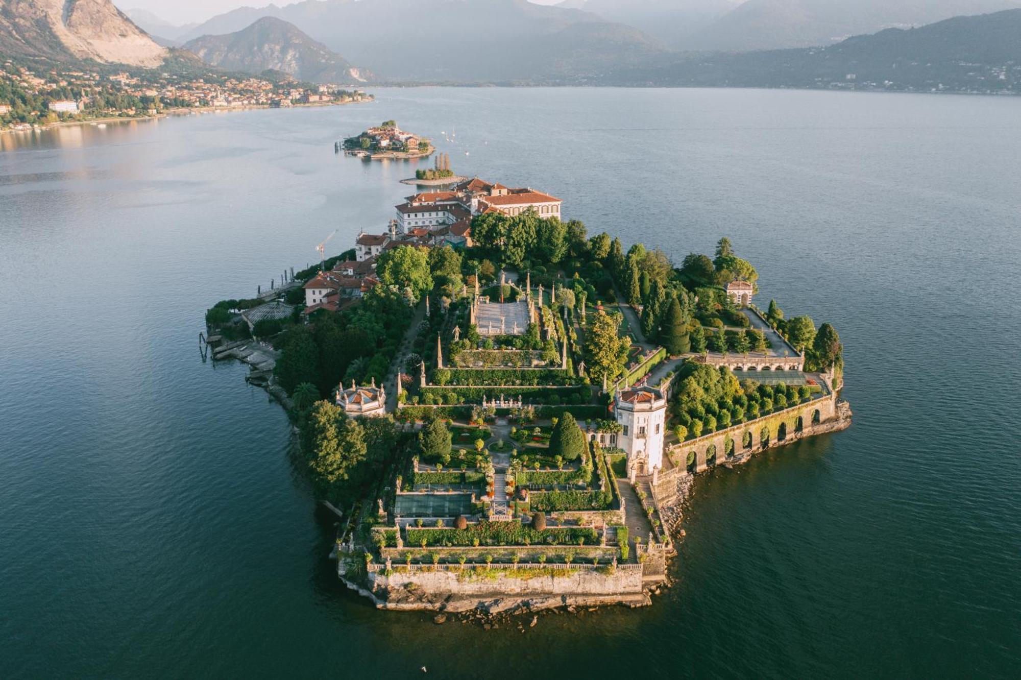 Suite Romantic Vista Lago Стреза Экстерьер фото
